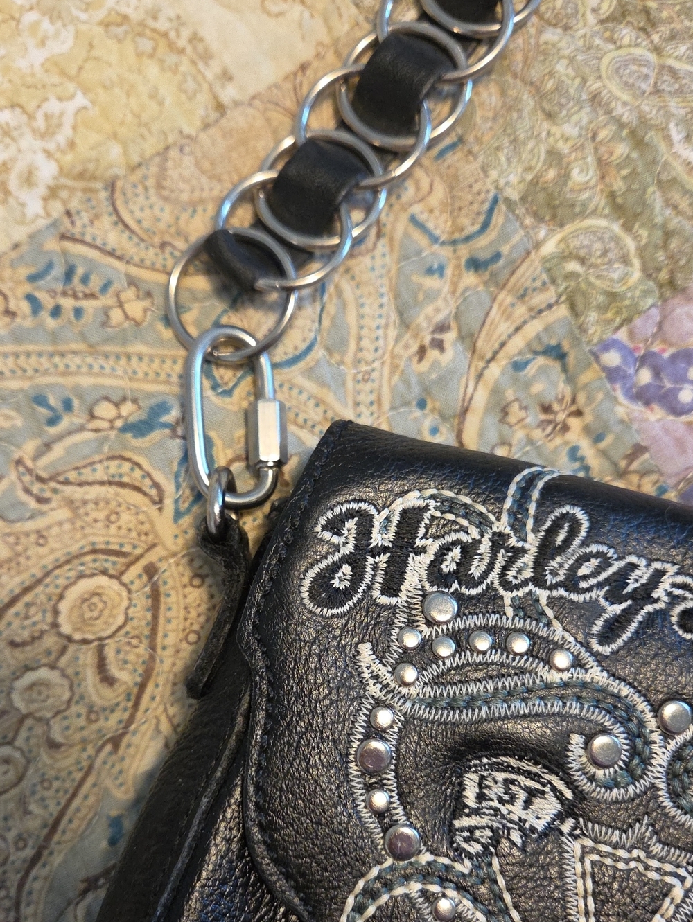 Harley-Davidson Black Leather Studded Heart Motif Bag - Picture 6 of 9